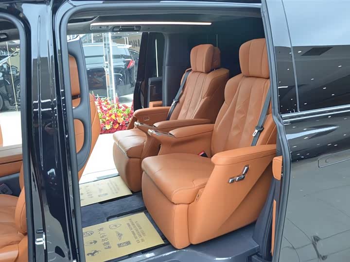 Фото 5 - Buick OMPV