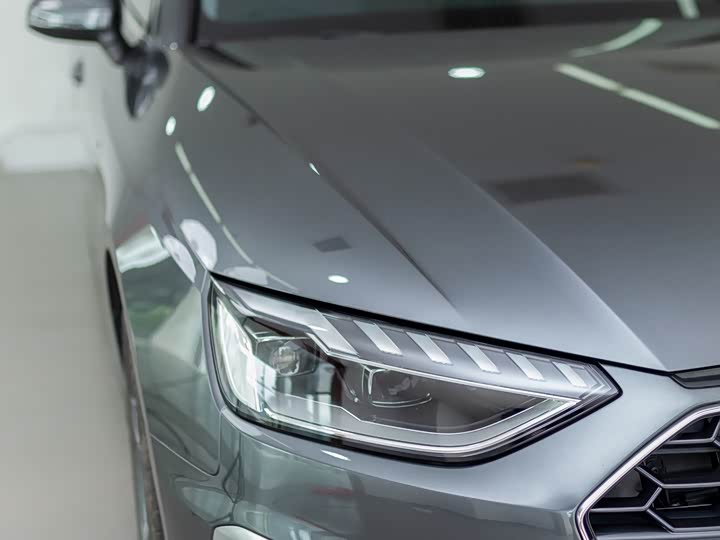 Zdjęcie 3 - Audi A4L