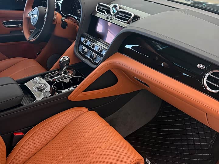 Photo 5 - Bentley Bentayga