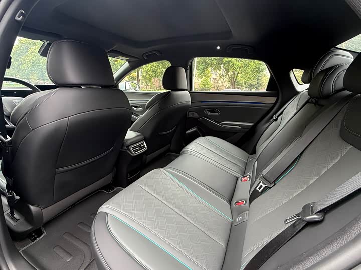 Фото 8 - BYD Qin L