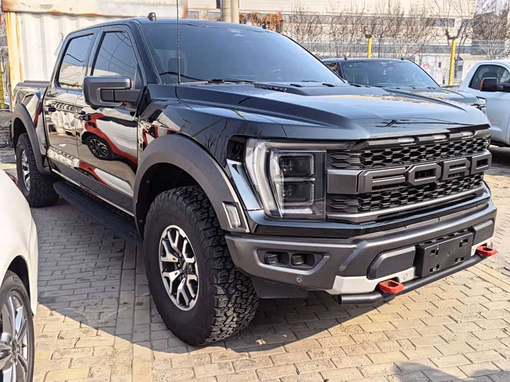 Фото 3 - Ford F-150 Raptor