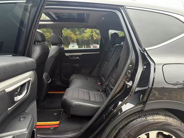 Photo 8 - Honda CR-V