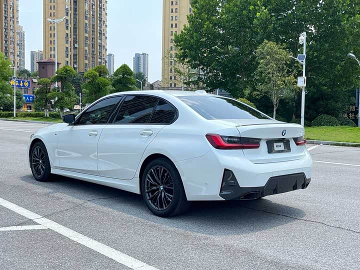 Фото 9 - BMW 3 Series