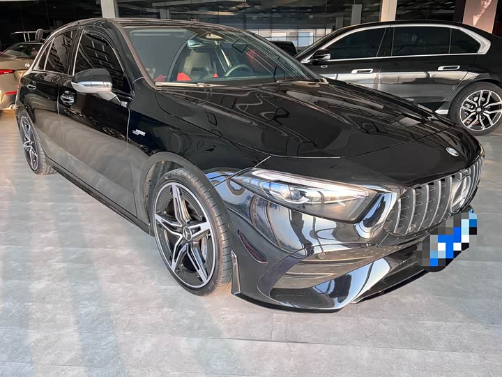 Фото 3 - Mercedes-Benz A-Class AMG