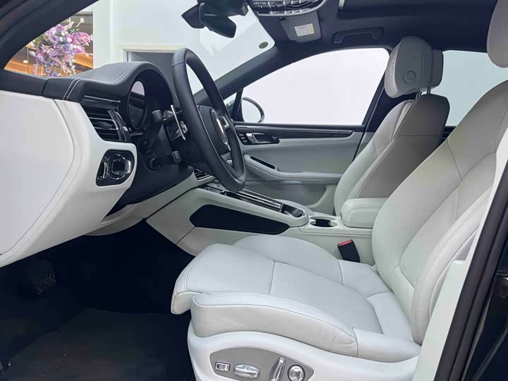 Фото 7 - Porsche Macan