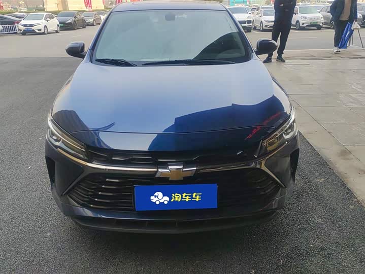 Фото 2 - Chevrolet Monza