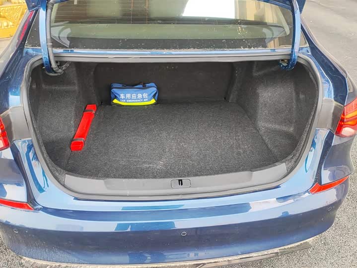 Фото 4 - Chevrolet Monza