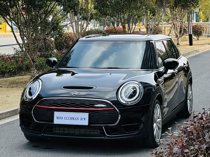 Photo 1 - Mini Clubman JCW