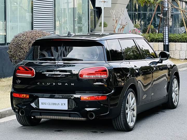 Photo 6 - Mini Clubman JCW