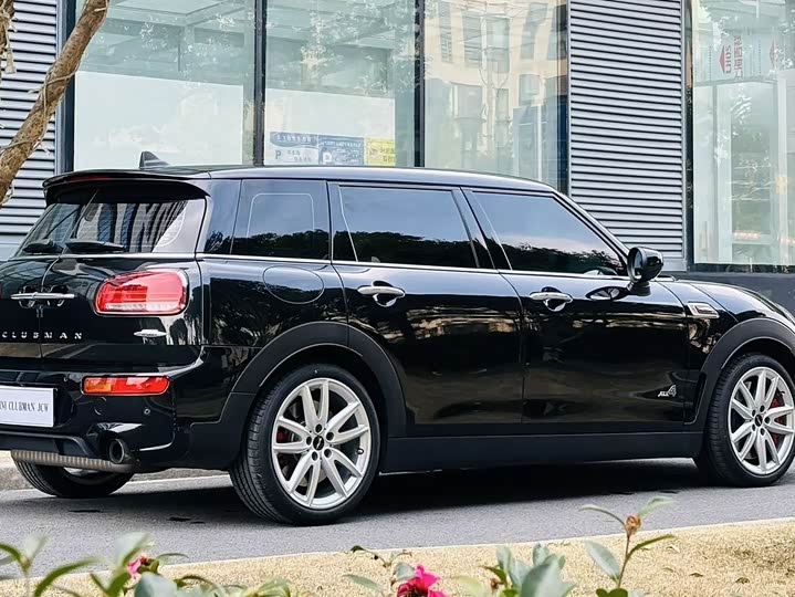 Photo 8 - Mini Clubman JCW