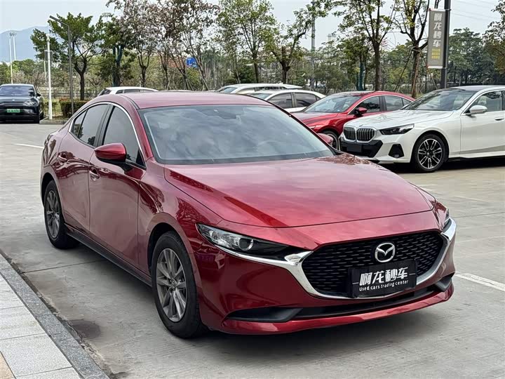 Фото 3 - Mazda 3 (Axela)