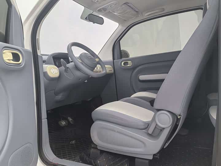 Фото 6 - Bestune Pony