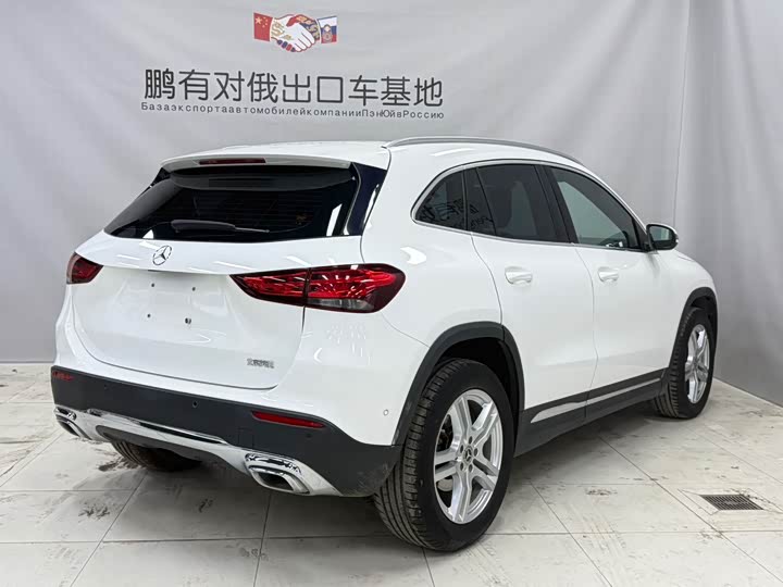 Photo 6 - Mercedes-Benz GLA-Class