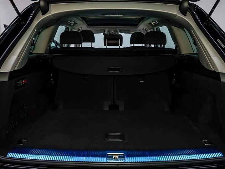 Фото 6 - Audi Q7