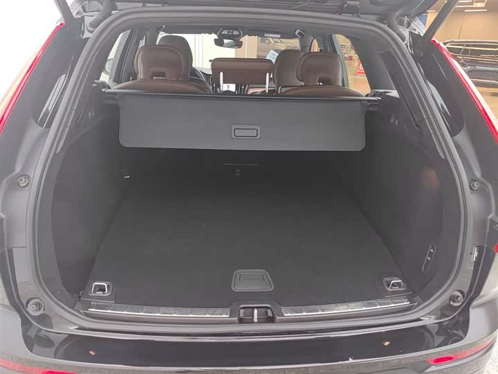 Фото 7 - Volvo XC60 Hybrid