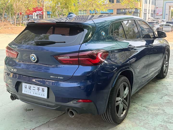 Фото 7 - BMW X2