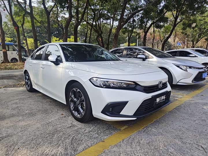 Фото 3 - Honda Civic