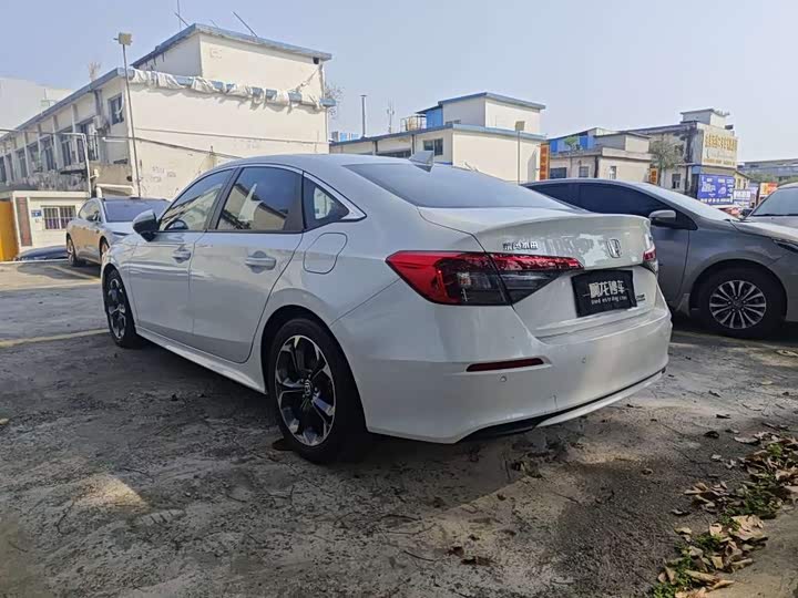 Фото 6 - Honda Civic