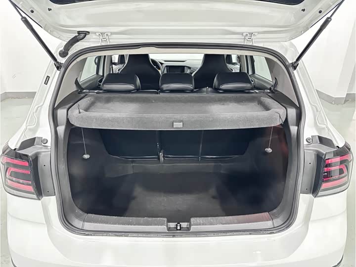 Фото 6 - Volkswagen T-Cross