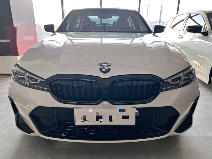 Фото 2 - BMW 3 Series