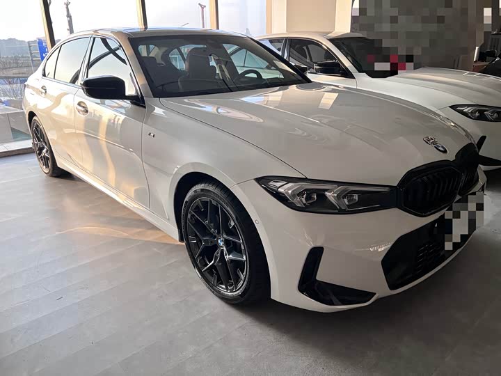 Фото 3 - BMW 3 Series