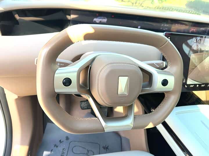 Фото 4 - Avatr 07