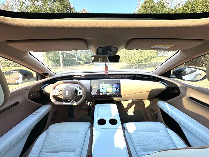 Фото 7 - Avatr 07