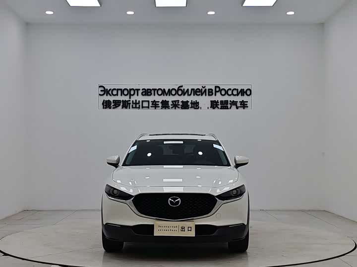 Photo 2 - Mazda CX-30