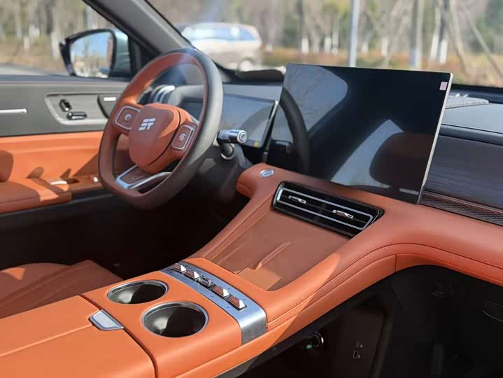 Фото 8 - Jetour X70L