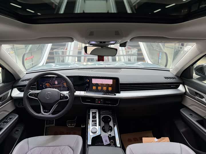 Photo 6 - Volkswagen Tavendor