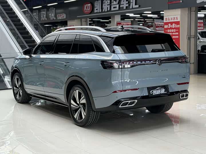 Photo 8 - Volkswagen Tavendor