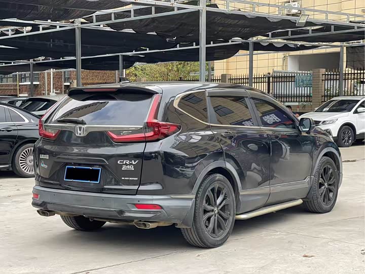 Фото 6 - Honda CR-V