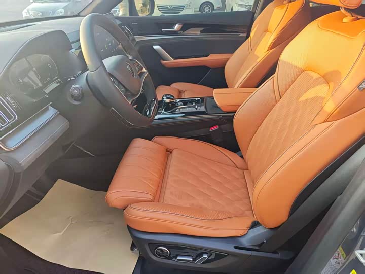 Фото 7 - BYD Tang Hybrid/EV