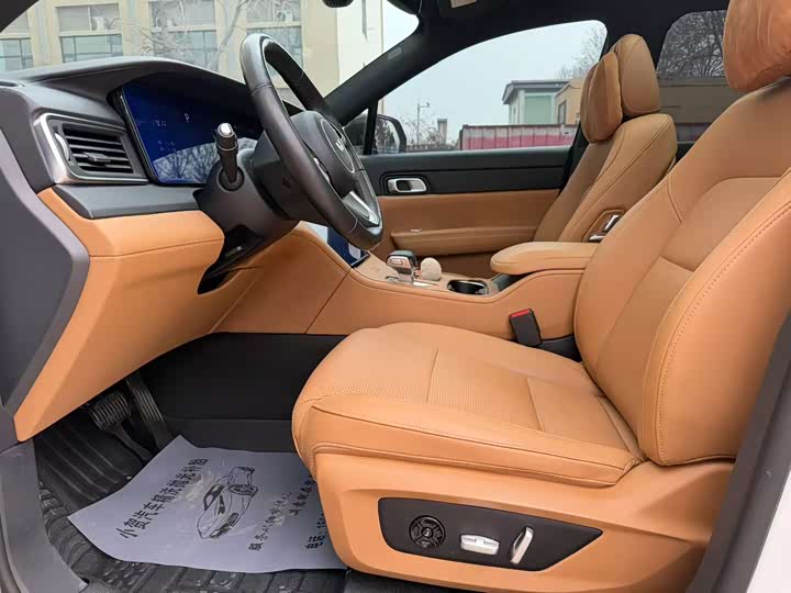 Фото 4 - LiXiang One