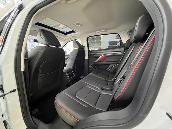 Фото 8 - Haval H6