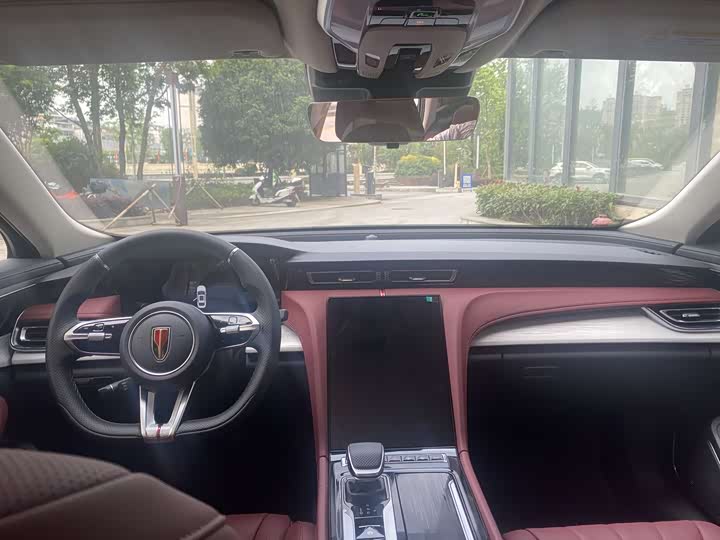 Photo 5 - Hongqi H5