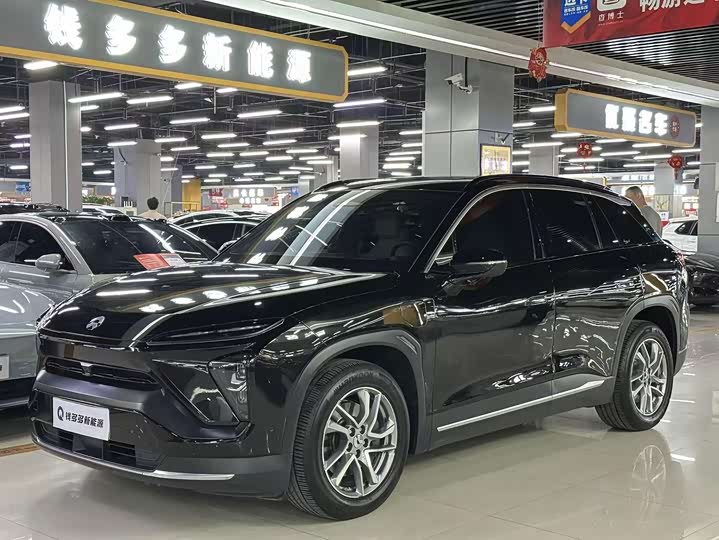 Фото 1 - Nio ES6