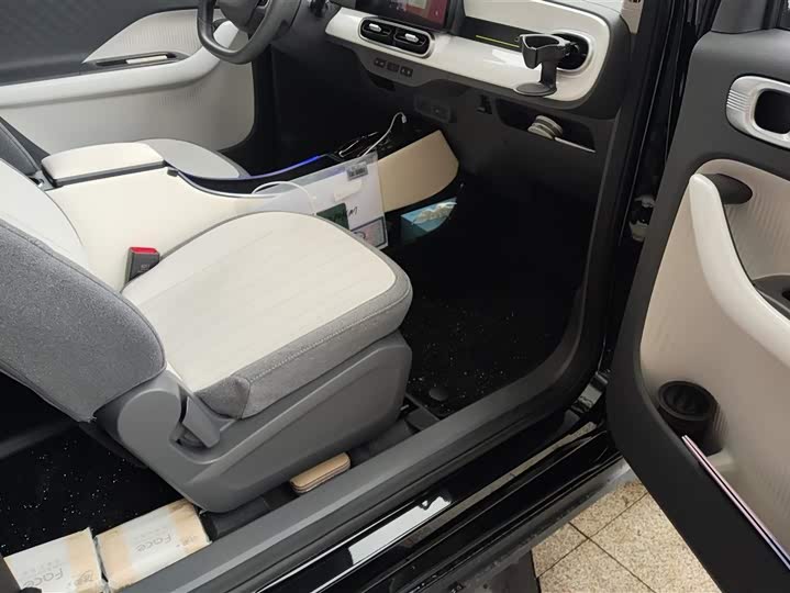 Фото 8 - Geely Galaxy Panda Mini