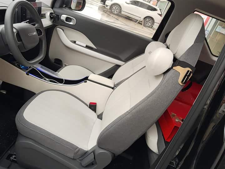 Фото 9 - Geely Galaxy Panda Mini