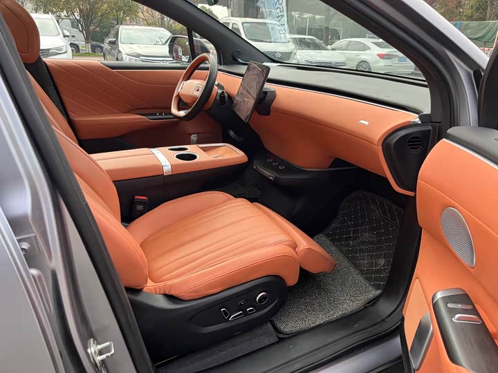 Photo 9 - Changan Qiyuan (Nevo) E07