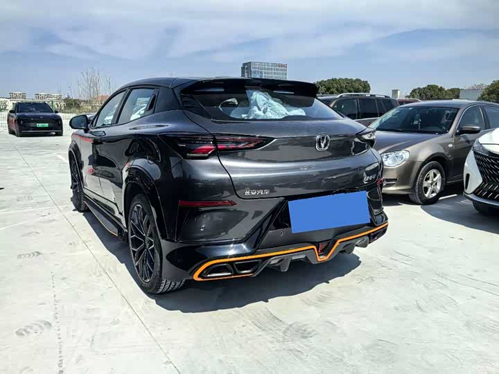 Фото 8 - Changan UNI-T