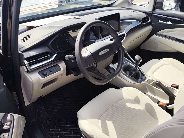 Фото 4 - Maxus G50