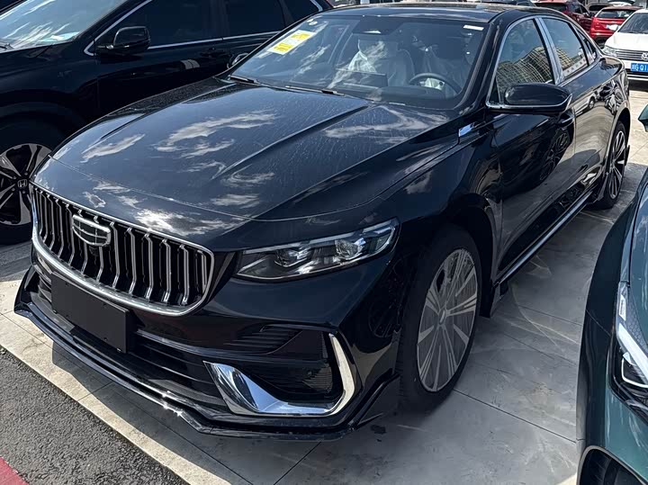 Фото 1 - Geely Preface