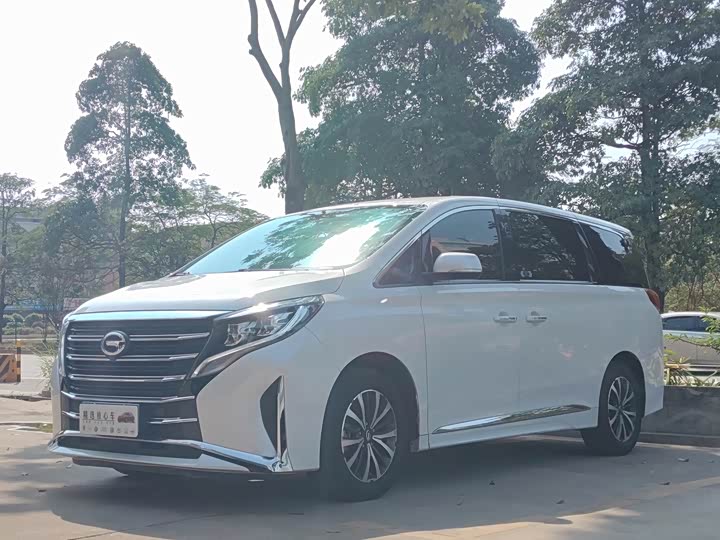 Photo 1 - GAC Trumpchi M8