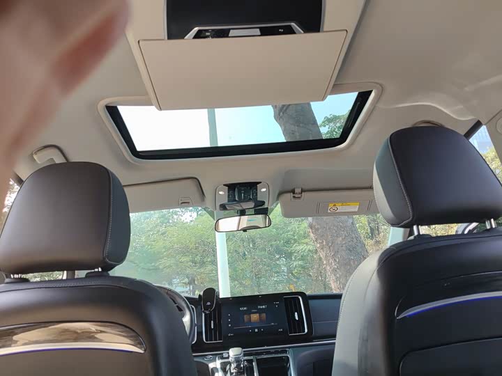 Photo 7 - GAC Trumpchi M8