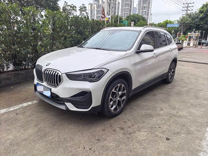 Фото 1 - BMW X1