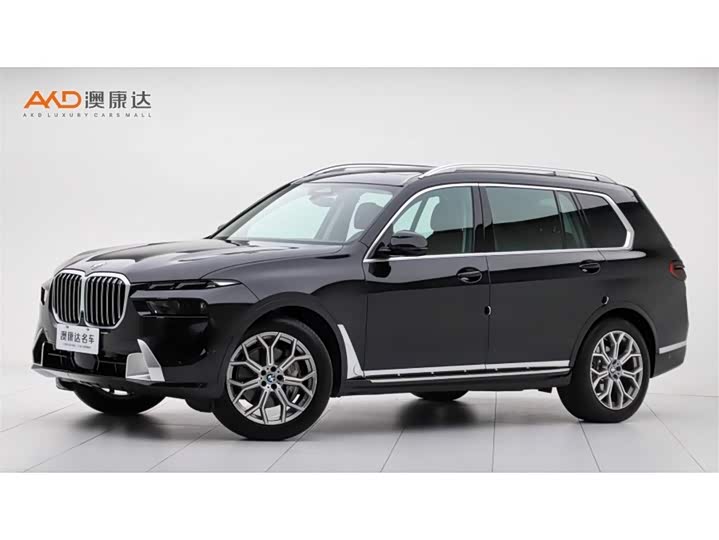 Photo 1 - BMW X7