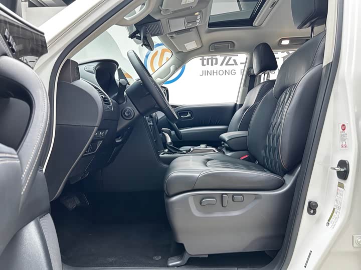 Фото 5 - Nissan Armada