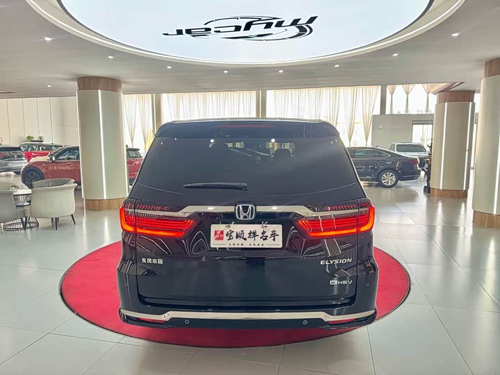 Фото 6 - Honda Elysion