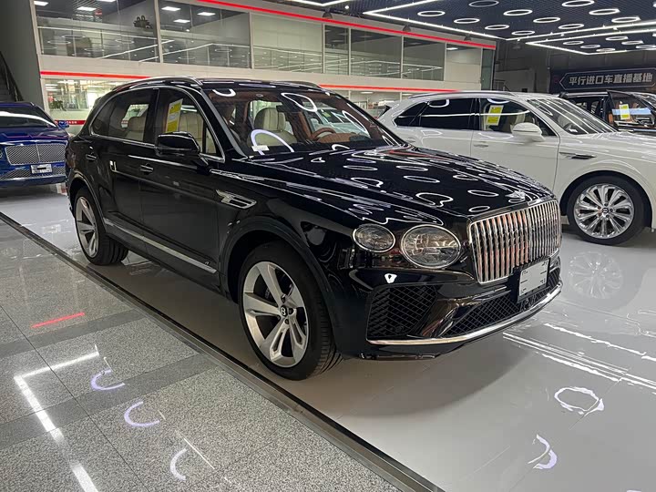 Фото 6 - Bentley Bentayga